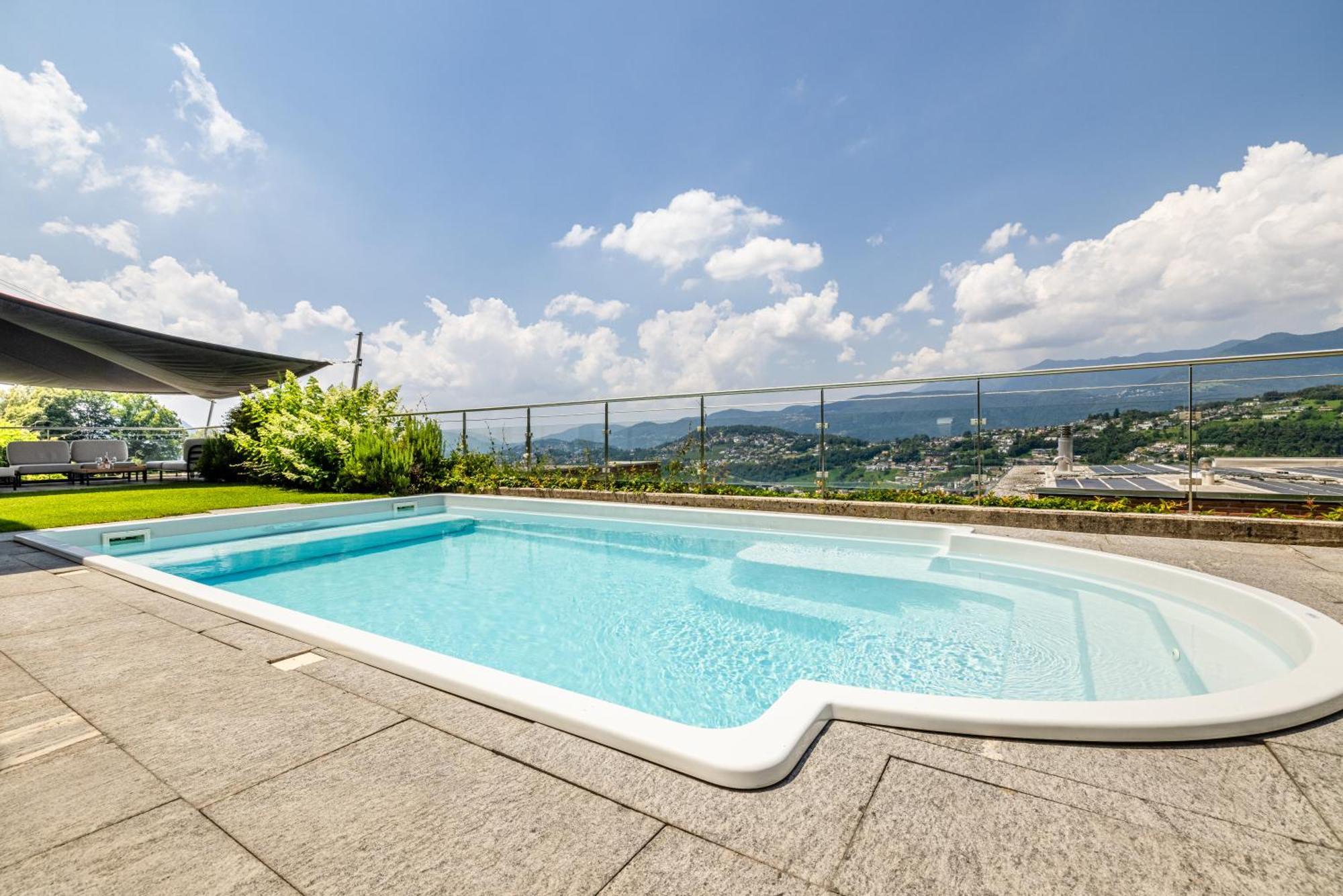 Girandola With Private, Heated Pool Villa *